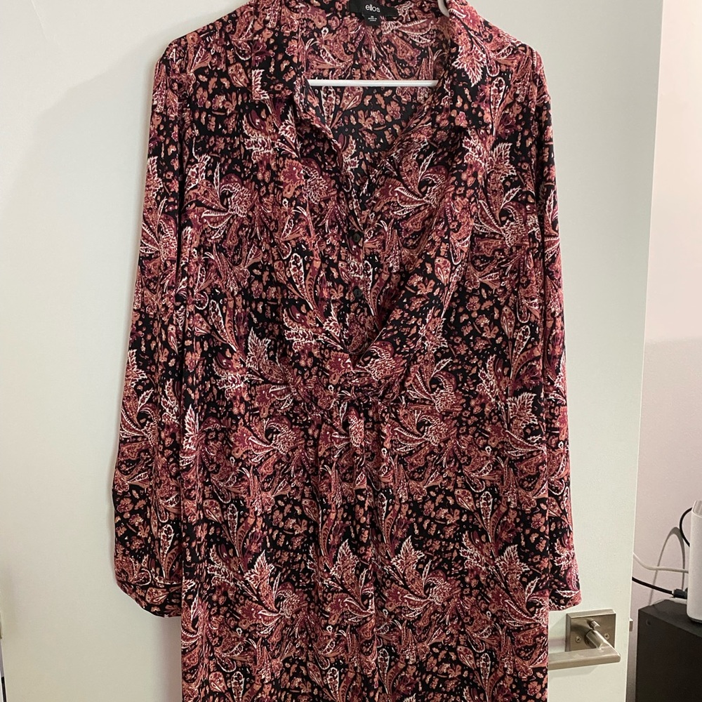 Ellos brand size 20 shirt.